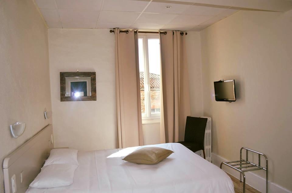 Hotel Le Normandy Beaumont-de-Lomagne Luaran gambar